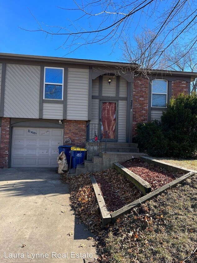 3 br, 2 bath House 321 SE Melody Lane Un... House for Rent in Lee's