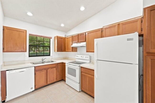 Photo - 2600 Greenwood Terrace Apartment