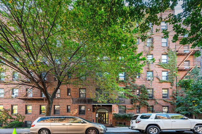 Foto del edificio - 4301 46th St