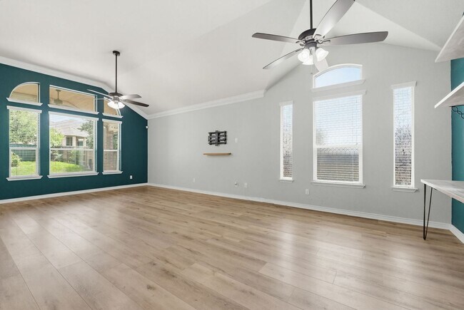 Foto del edificio - Elegant Two-Story Living in Tuscany Meadows – Harker Heights, TX
