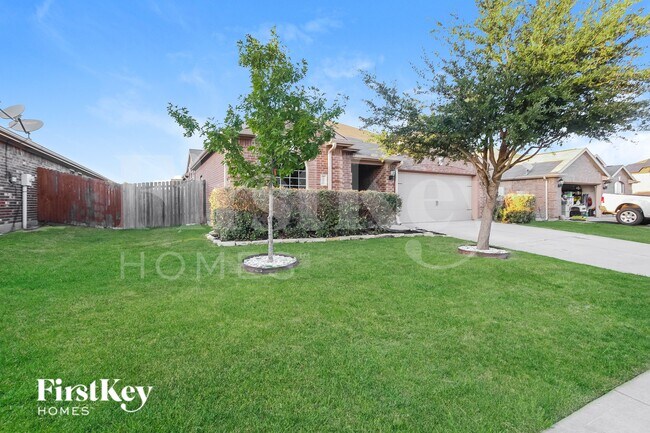 Foto del edificio - 3300 Overstreet Ln