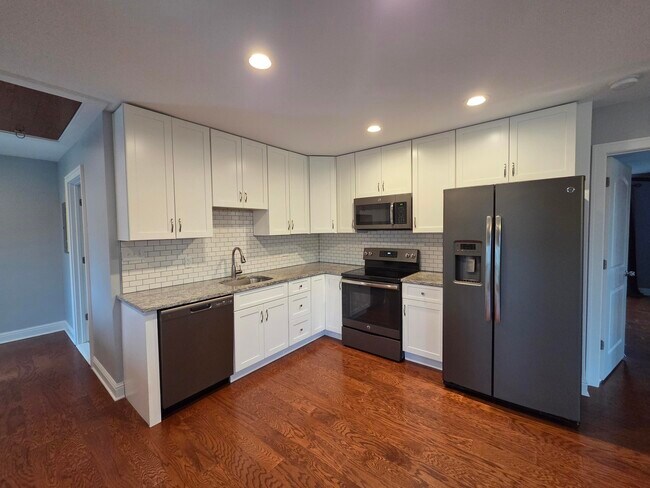Foto del edificio - 412 Starkweather St