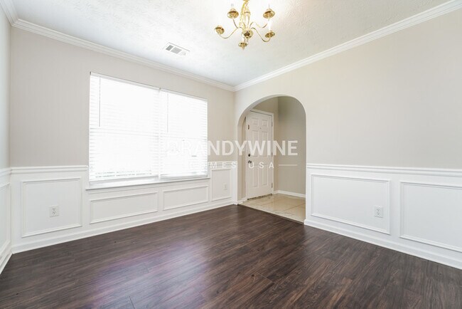 Building Photo - 2334 Brookgate Way