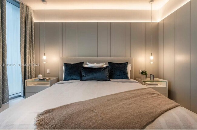 Foto del edificio - 300 Biscayne Blvd Way