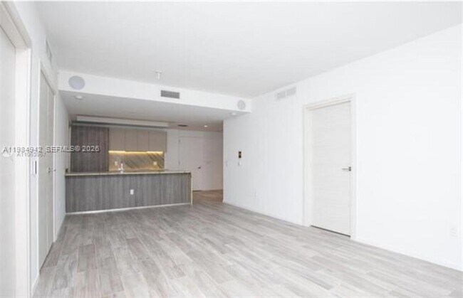 Foto del edificio - 801 S Miami Ave