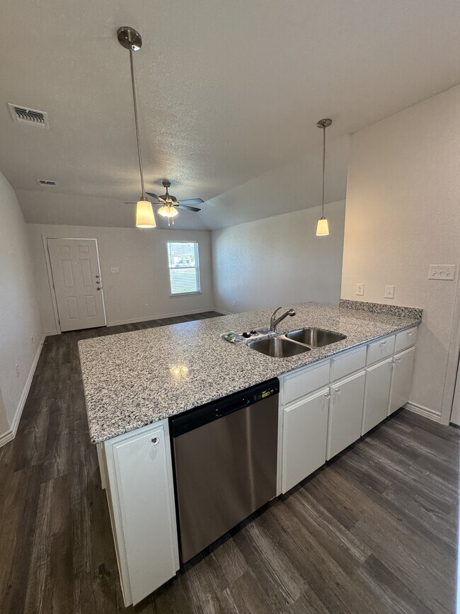Building Photo - 5808 McGregor Lp