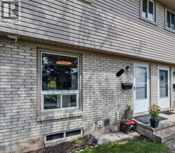 Building Photo - 700 Paisley Rd