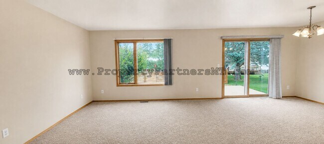 Foto del edificio - 513 N 19th Ave