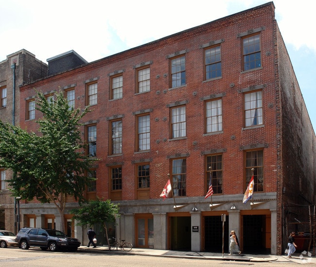 Gallery Row Condominiums