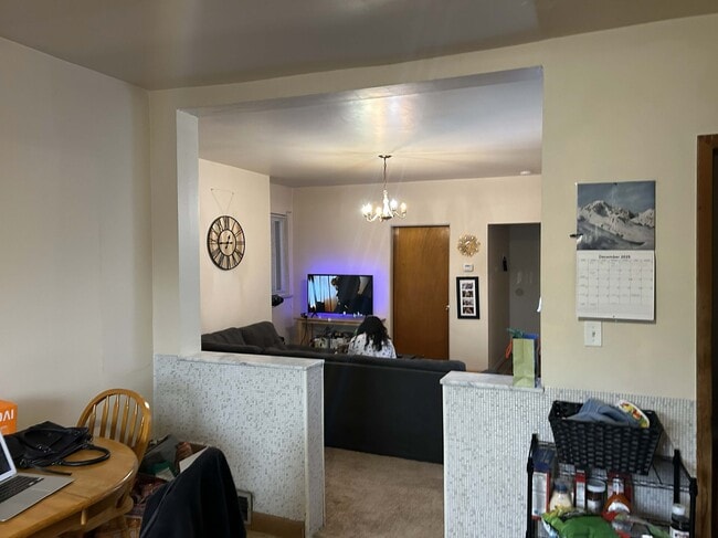 Building Photo - 3405 Ward St