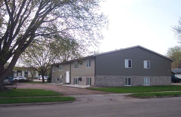 Primary Photo - 3605 S Terry Ave