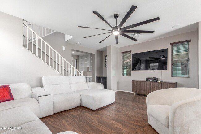 Foto del edificio - 4135 E Waterman Ct