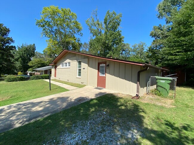 Recepción - 950 Piedmont Dr
