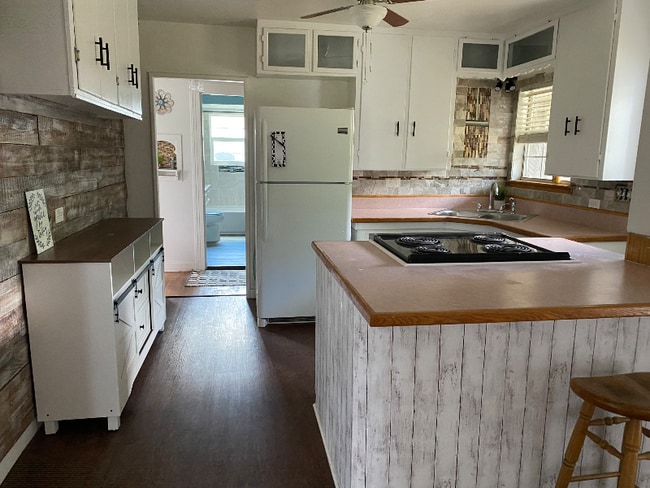 Foto del edificio - 1006 SW 5th Ave