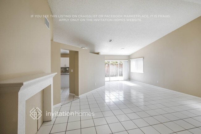 Foto del edificio - 15770 SW 74th St