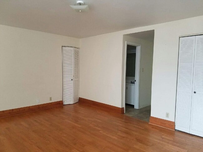 Foto del edificio - 5795 Pershing Ave