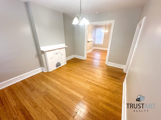 Foto del edificio - 3 Bedroom townhome in Mantua, Philadelphia!