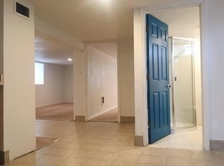 Building Photo - Beautiful SE Portland house