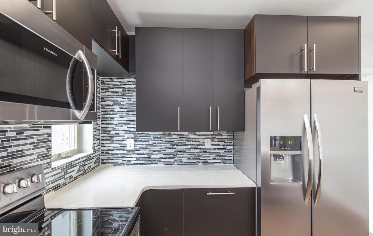 Foto principal - 1701 S 22nd St