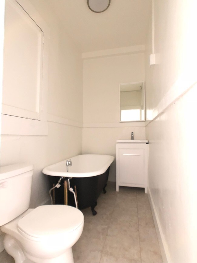 Foto del edificio - 238 Leavenworth St