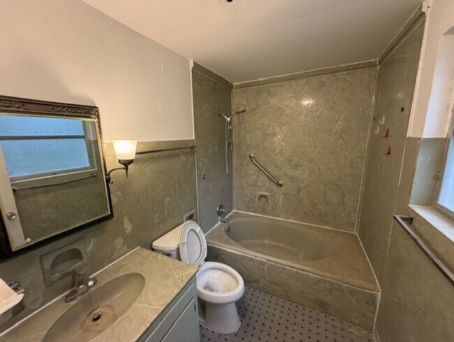 Foto del edificio - 1105 Timber Ln