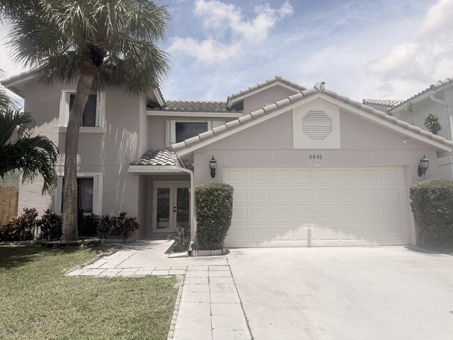 Building Photo - 5941 Strawberry Lakes Cir