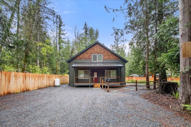 Foto del edificio - 123 Mowich Way