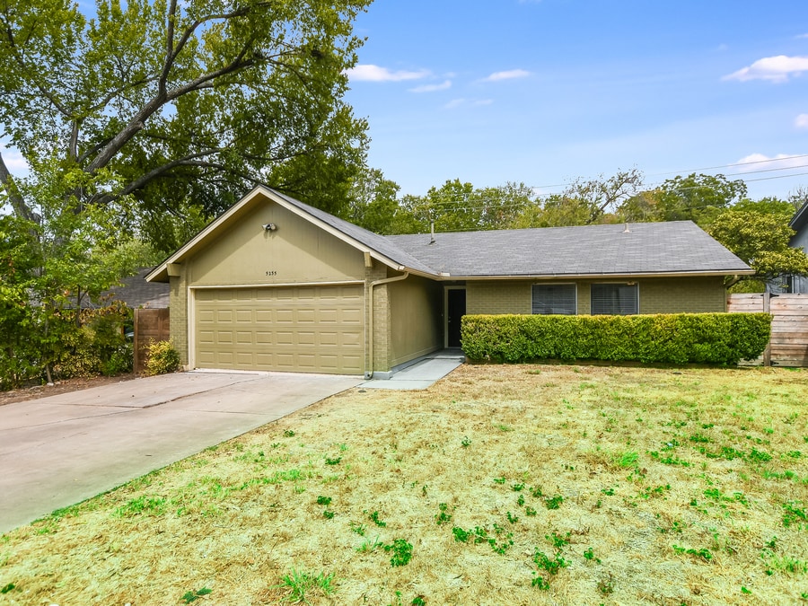 Charming South Austin 3 bedroom /1.5 bath House Rental in Austin, TX