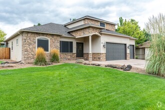 Building Photo - 2070 Pannier Ct