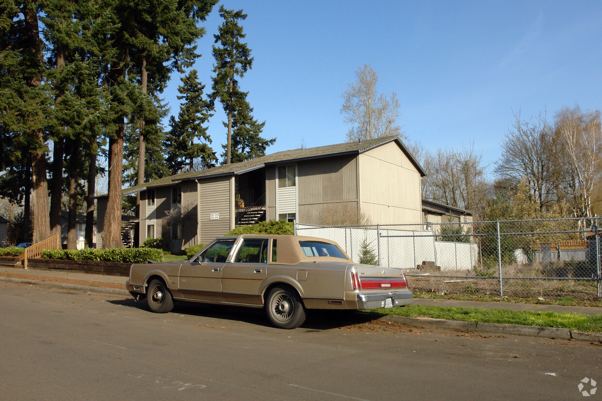 Building Photo - Cecelia Apartments