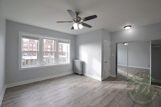 Building Photo - 1608 W Sherwin Ave