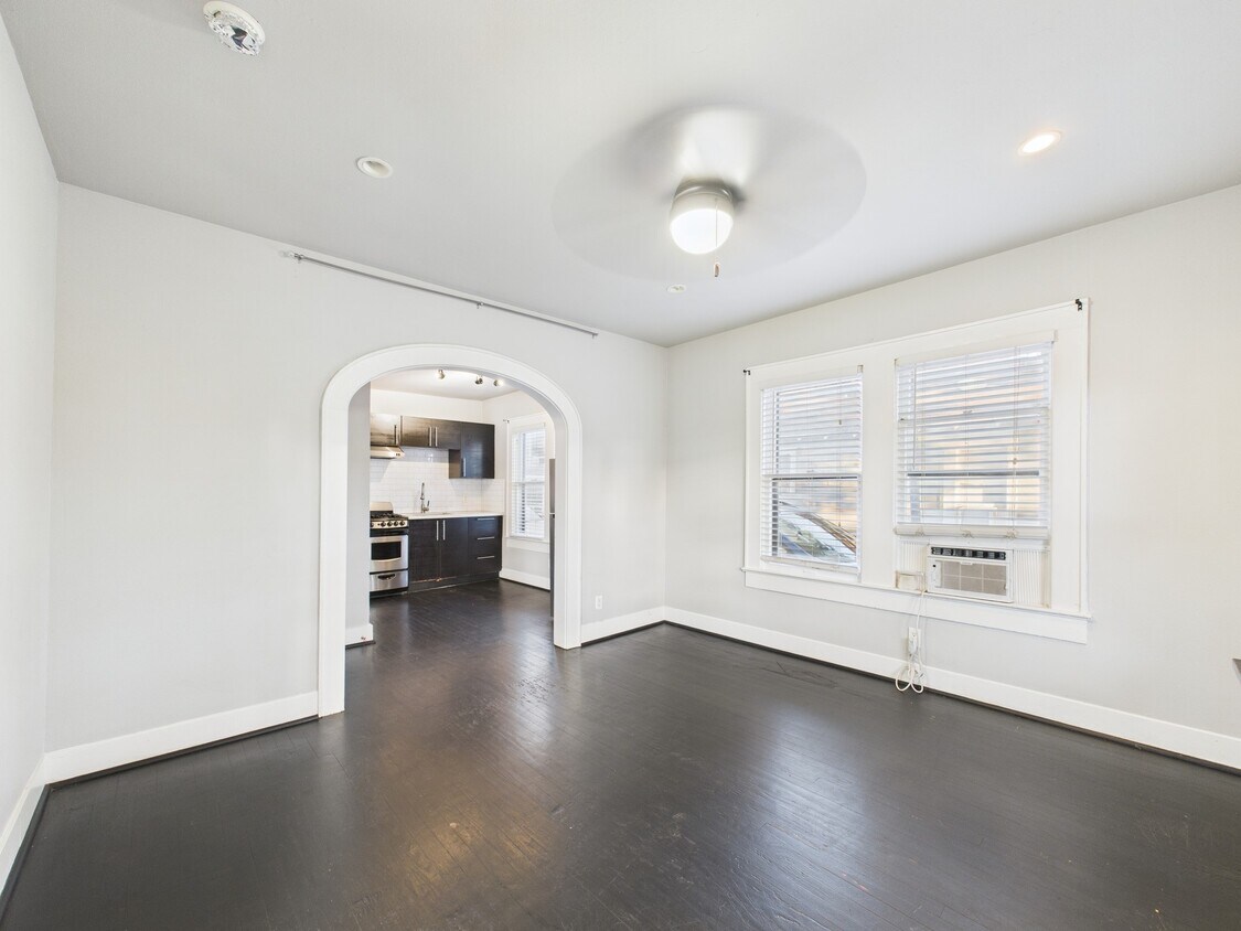 Foto principal - 605 Enid St