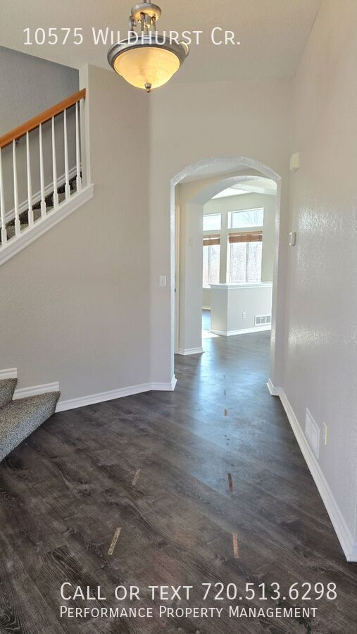 Foto del edificio - 10575 Wildhurst Cir