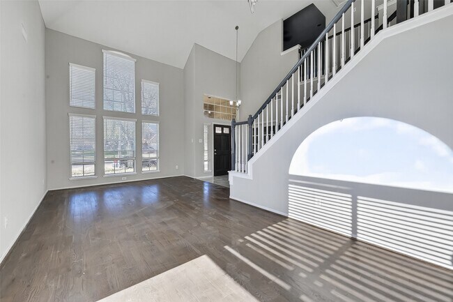 Foto del edificio - 17711 Shelby Oaks Cir