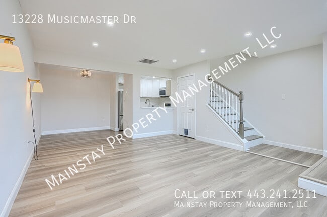 Building Photo - 13228 Musicmaster Dr
