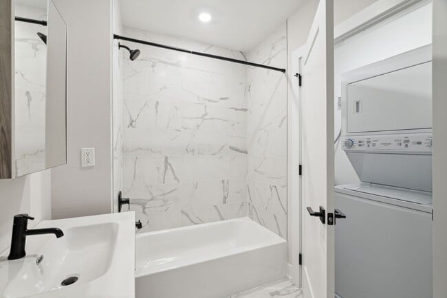 Interior Photo - The Weston