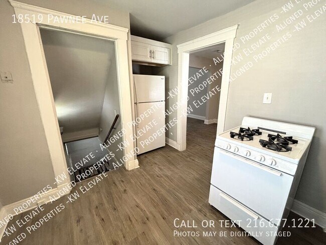Foto del edificio - 18519 Pawnee Ave