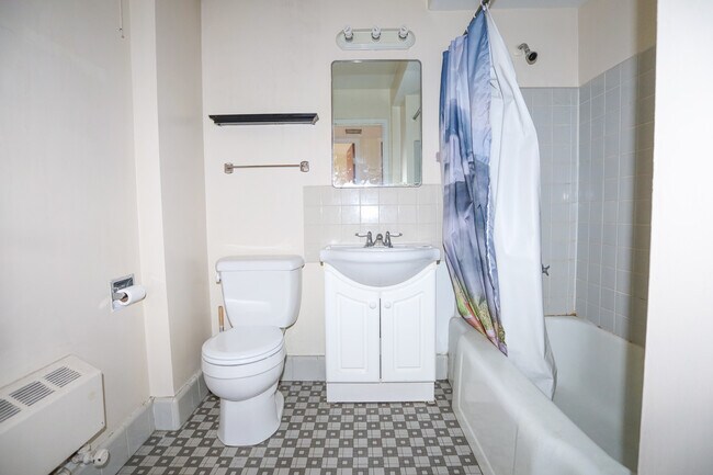 Foto del edificio - 2105 W Farragut Ave