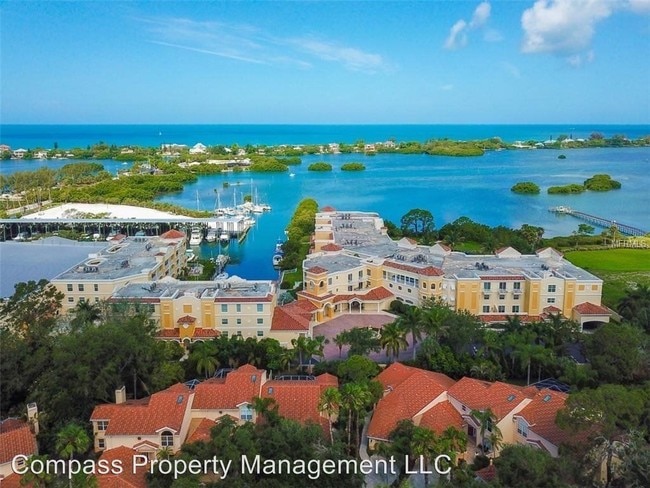 Building Photo - 14041 Bellagio Way