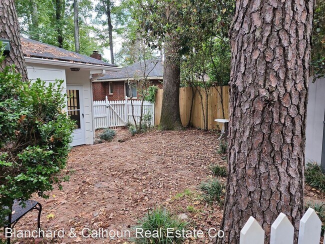 Foto del edificio - 2 br, 1 bath House - 2411 Mohican Rd