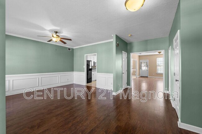 Foto del edificio - 832 Prairie Ln