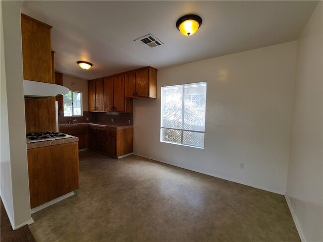 Building Photo - 35013 Vickey Way