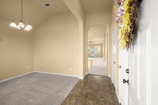 Building Photo - 2313 Shady Tree Ln
