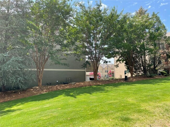 Foto del edificio - 4378 Grove Field Ct NW