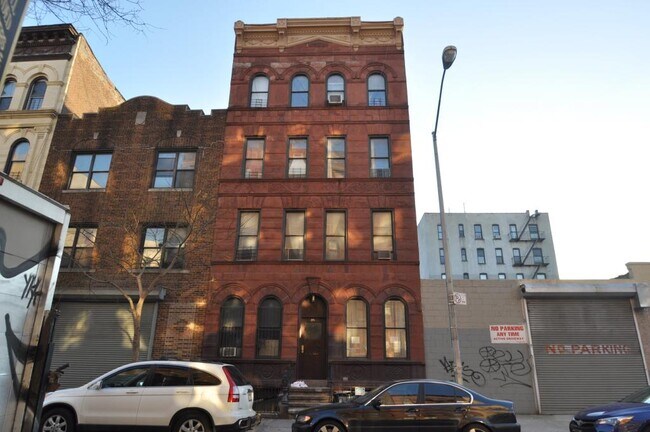 Foto del edificio - 376 S 3rd St