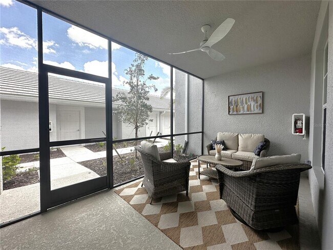 Foto del edificio - 14221 Heritage Landing Blvd