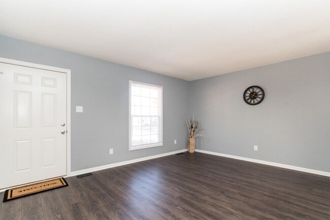 Foto del edificio - 108 Forestwood Dr