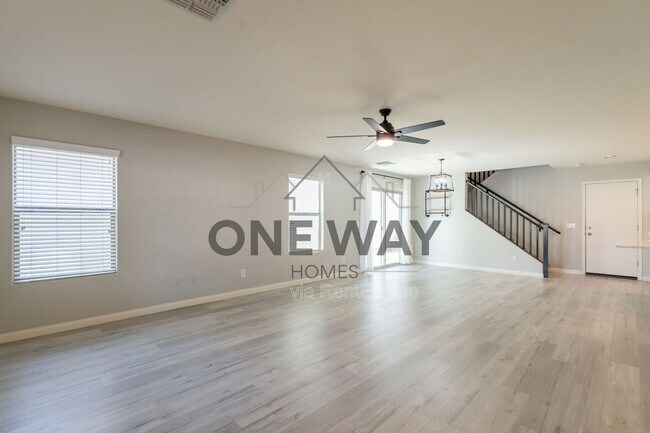 Foto del edificio - 1057 S Deerfield Ln