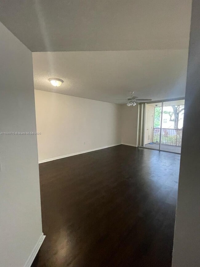 Building Photo - 8353 Lake Dr