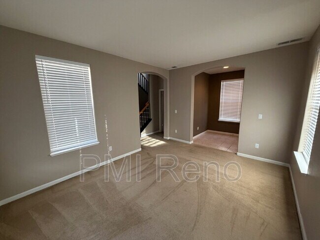 Foto del edificio - 9070 Jack Hammer Ct